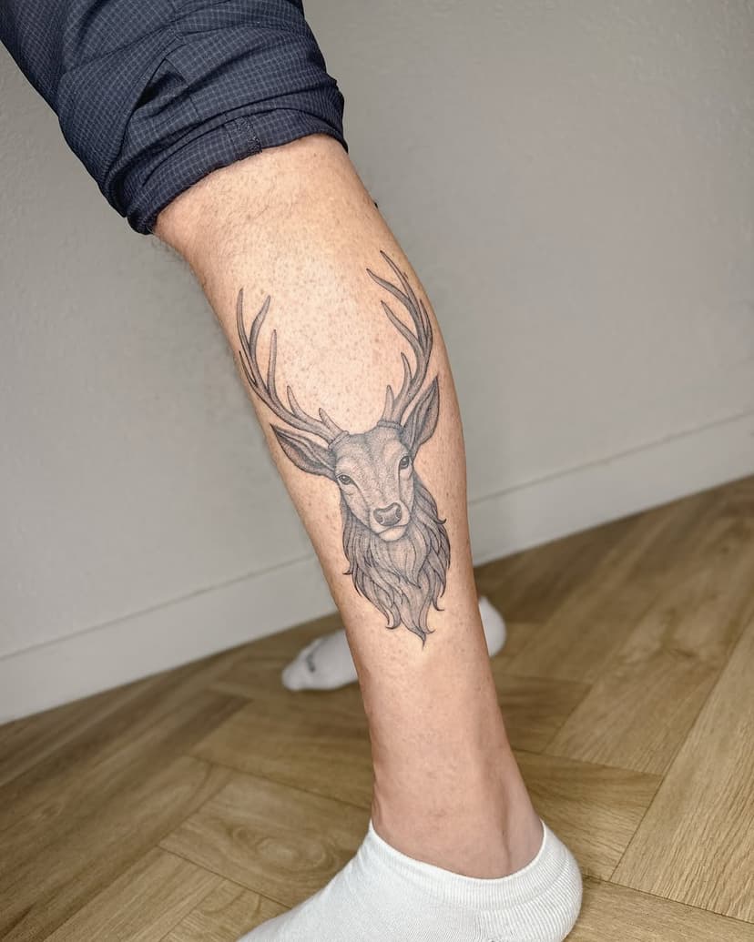 Tatouage de La Grotte Tattoo