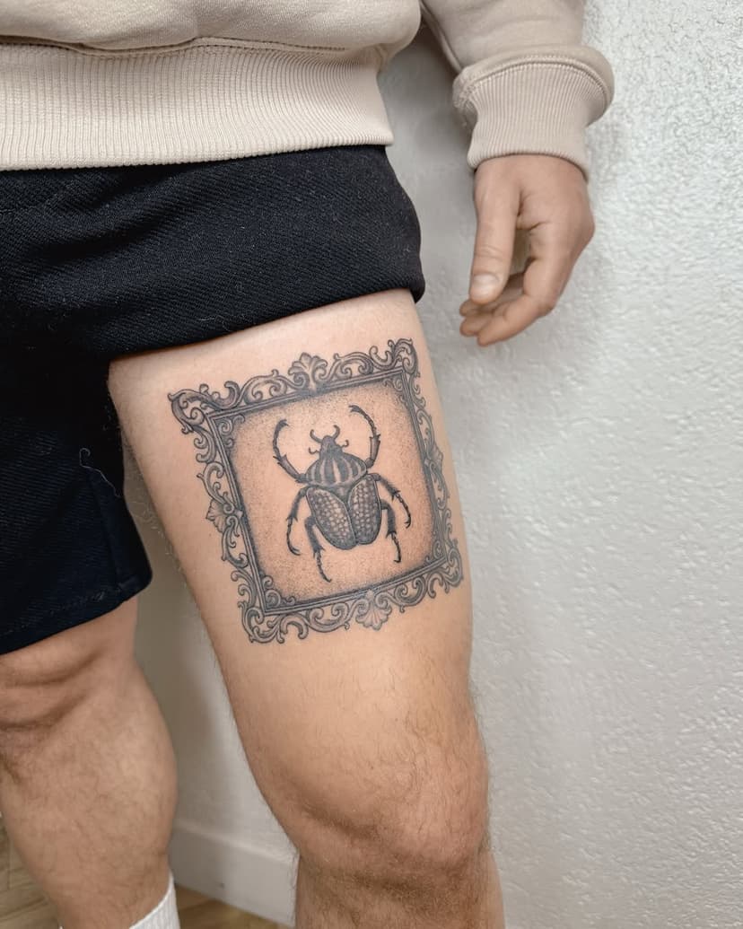 Tatouage de La Grotte Tattoo