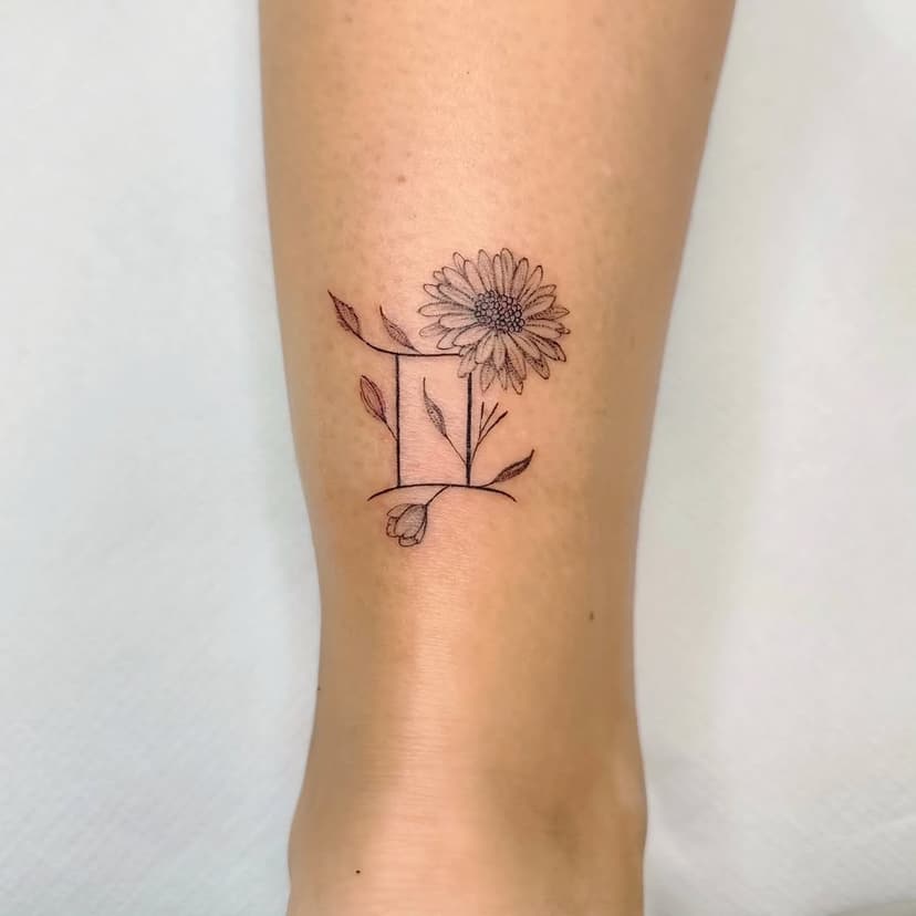 Tatouage de L'art de Maylie