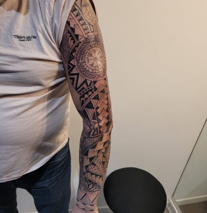 Tatouage de L'Art D Corps