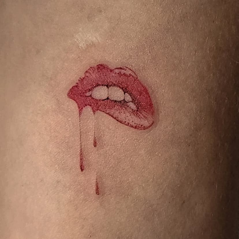 Tatouage de Le petit studio, tatouage concept store