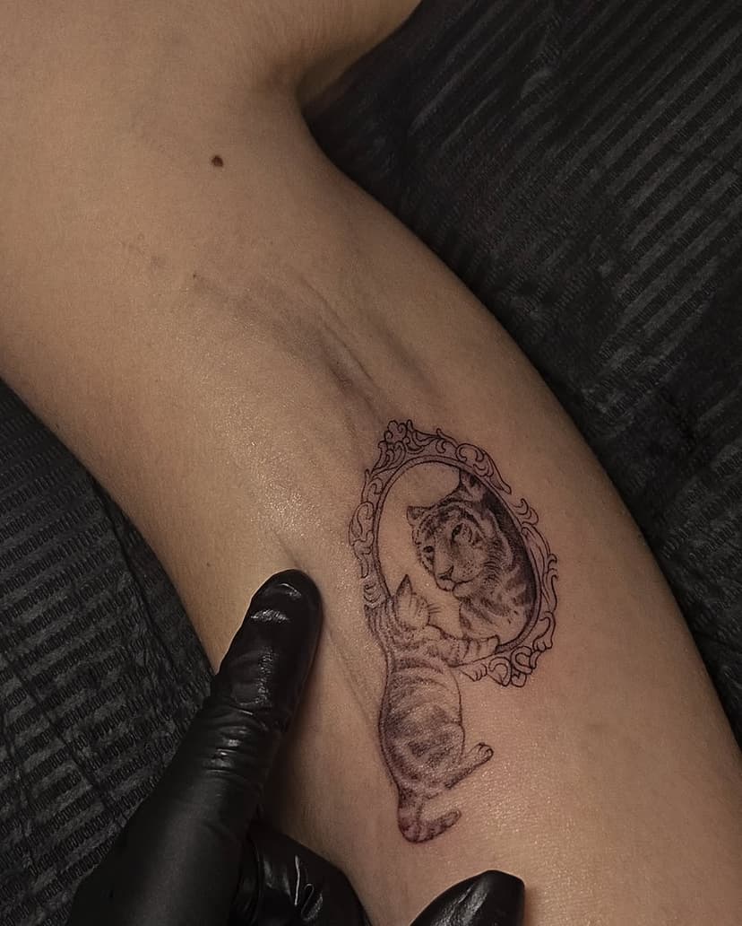 Tatouage de Le petit studio, tatouage concept store