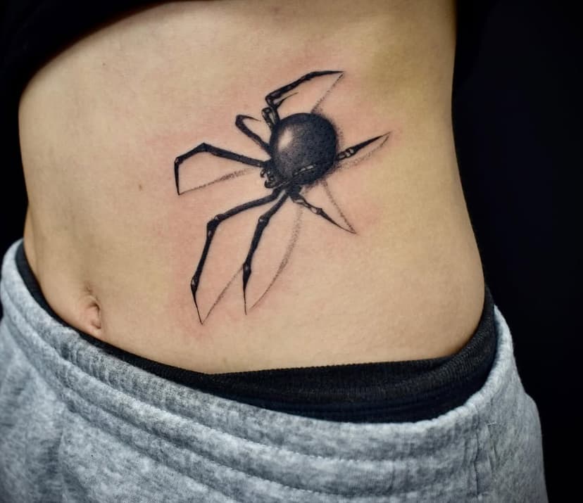 Tatouage de Lion'l Tatouage ( PAS DE PIERCING )