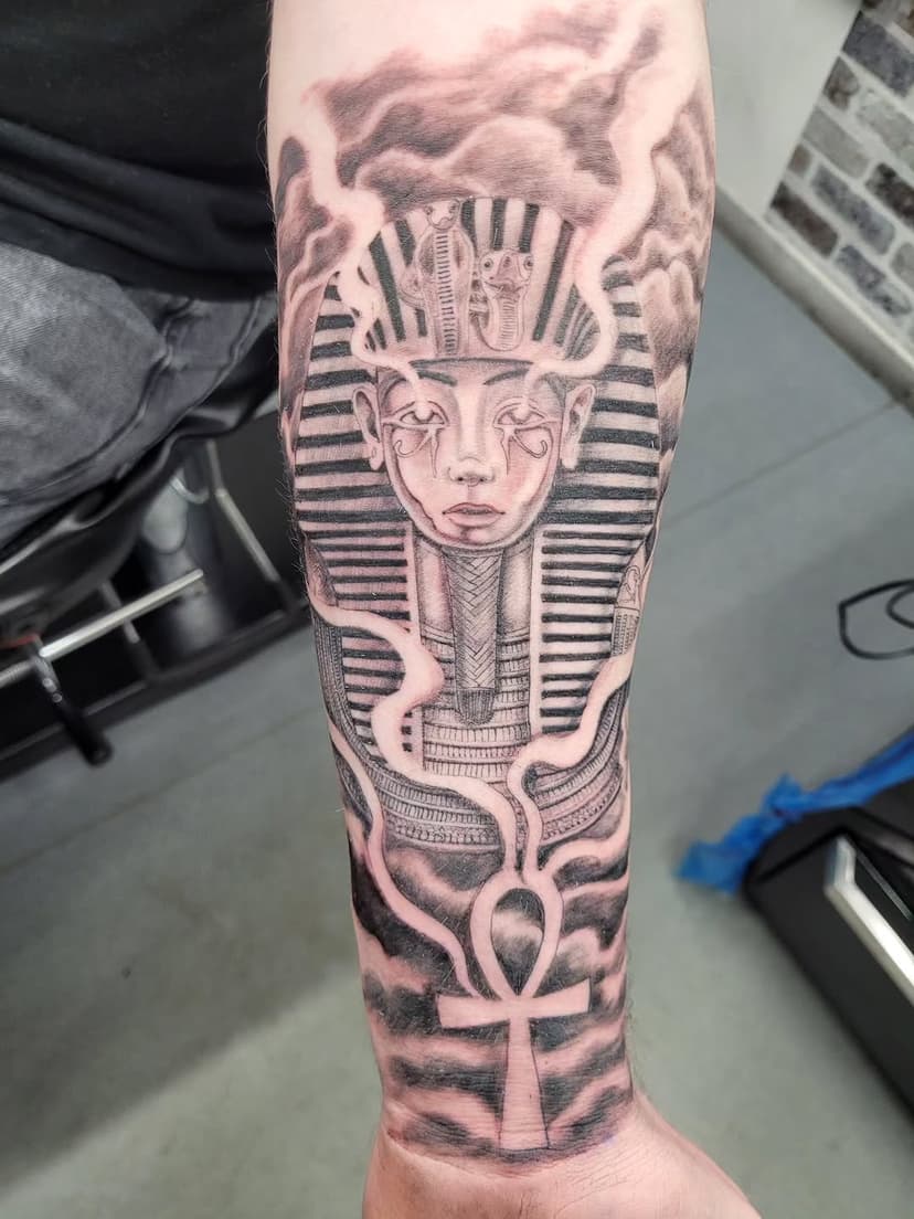 Tatouage de Lion'l Tatouage ( PAS DE PIERCING )