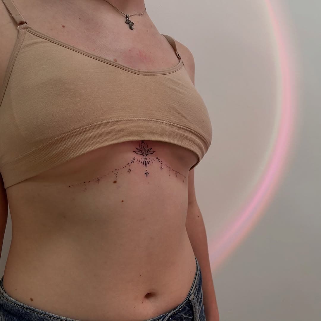 Tatouage par Lounae Tattoo - salon de tatouage