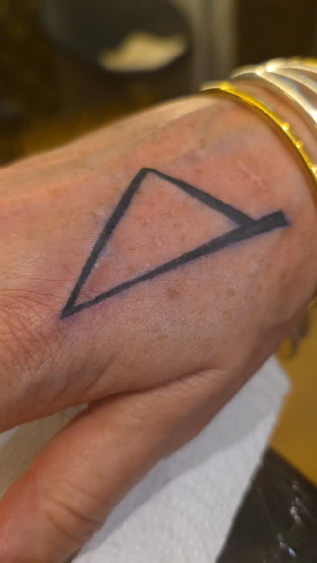 Tatouage de Marta art tattoo # Piercing #détatouages