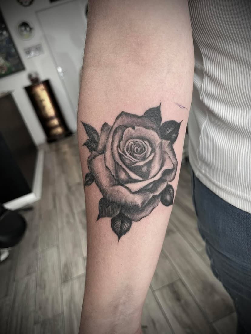 Tatouage de Moustic Tattoo