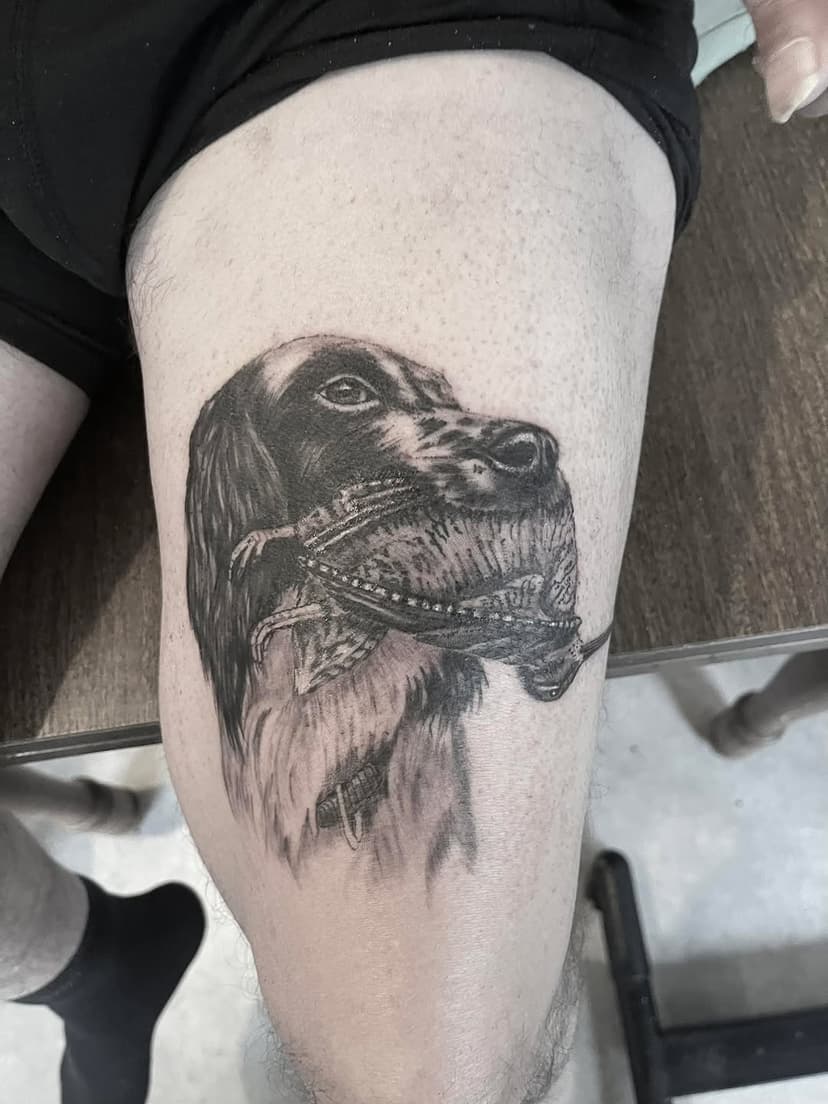 Tatouage de Moustic Tattoo