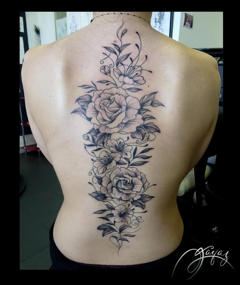 Tatouage de Mystik Canvas