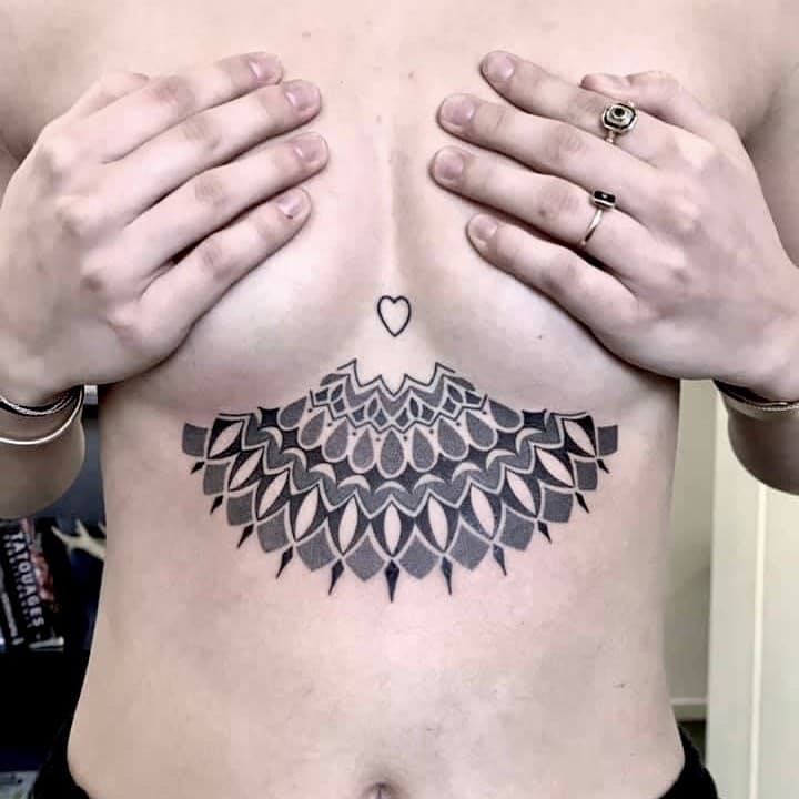 Tatouage de Mystik Canvas