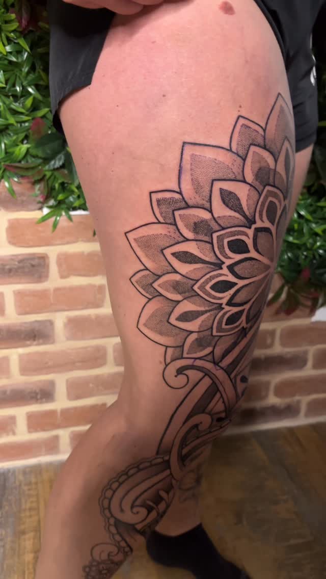 Tatouage par Baker Street Tattoo (Nathan Holmes)