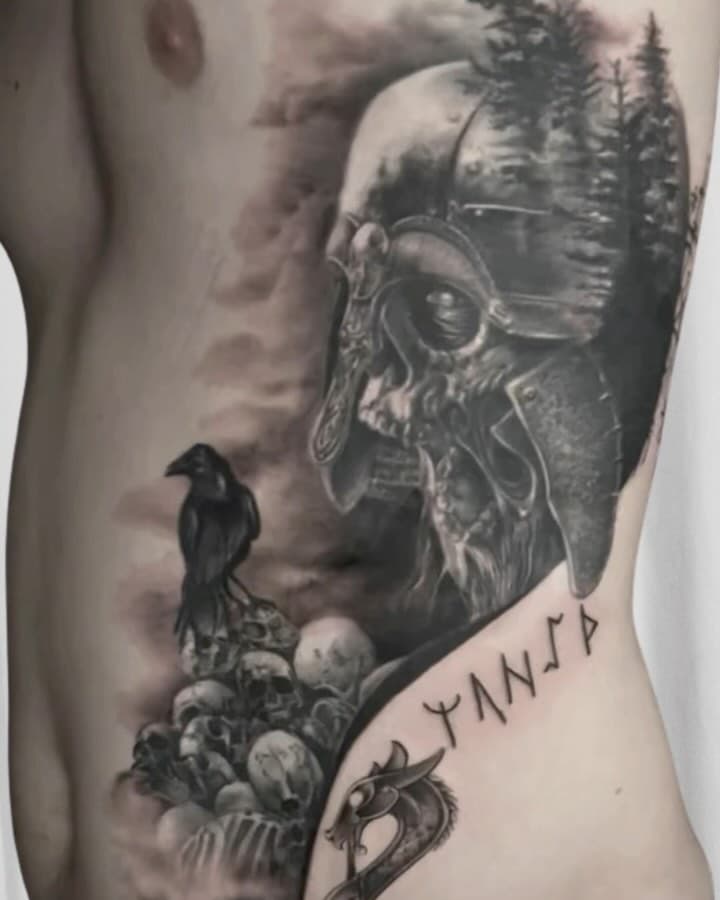 Tatouage de 7 ROSES TATTOO