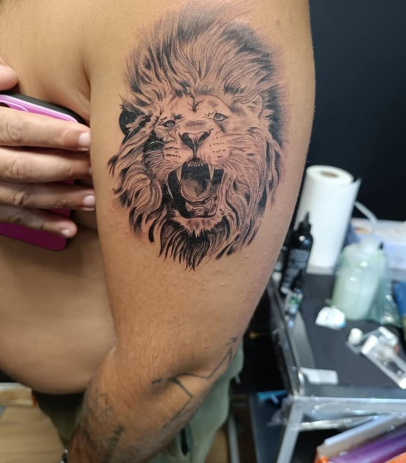 Tatouage de Chamyno Tattoo Shop