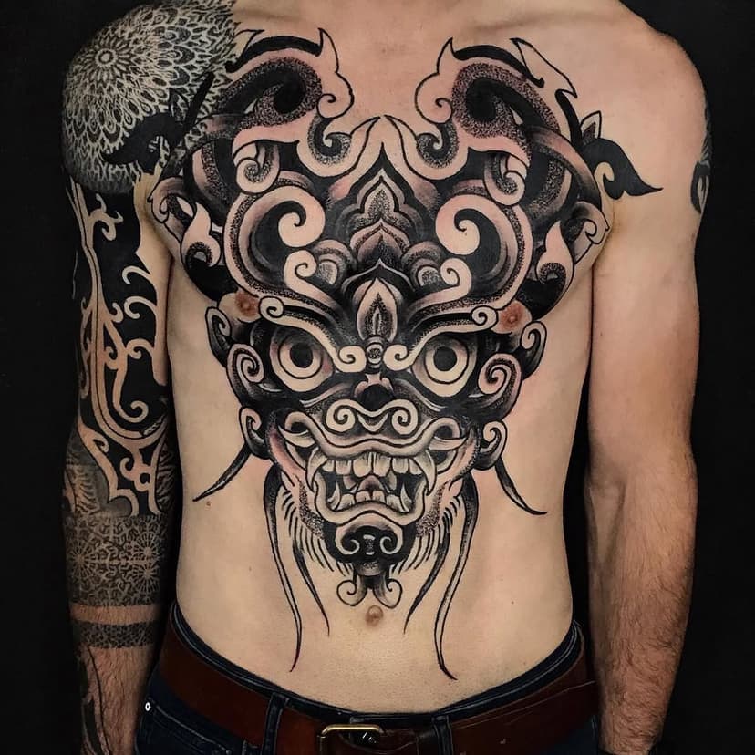 Tatouage de Karavan Tattoo