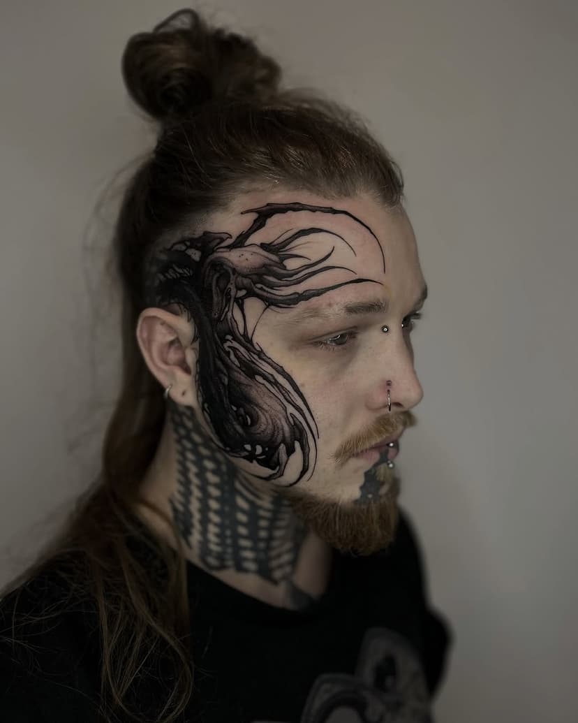 Tatouage de Max Kozak Tattoo