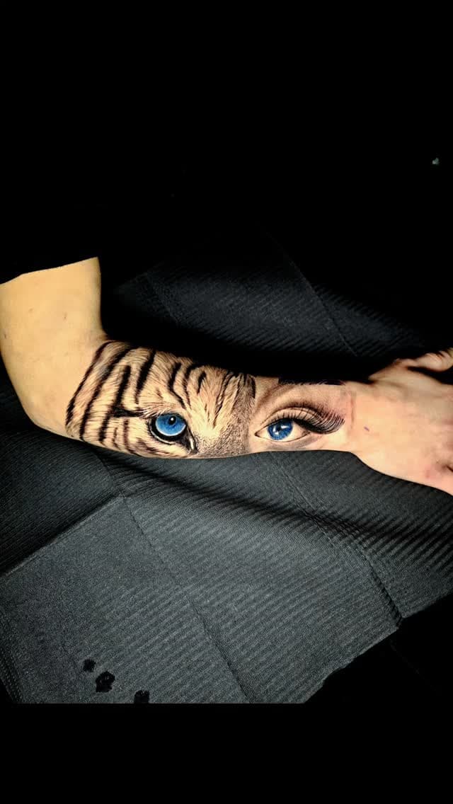 Tatouage de MontEr Tattoo