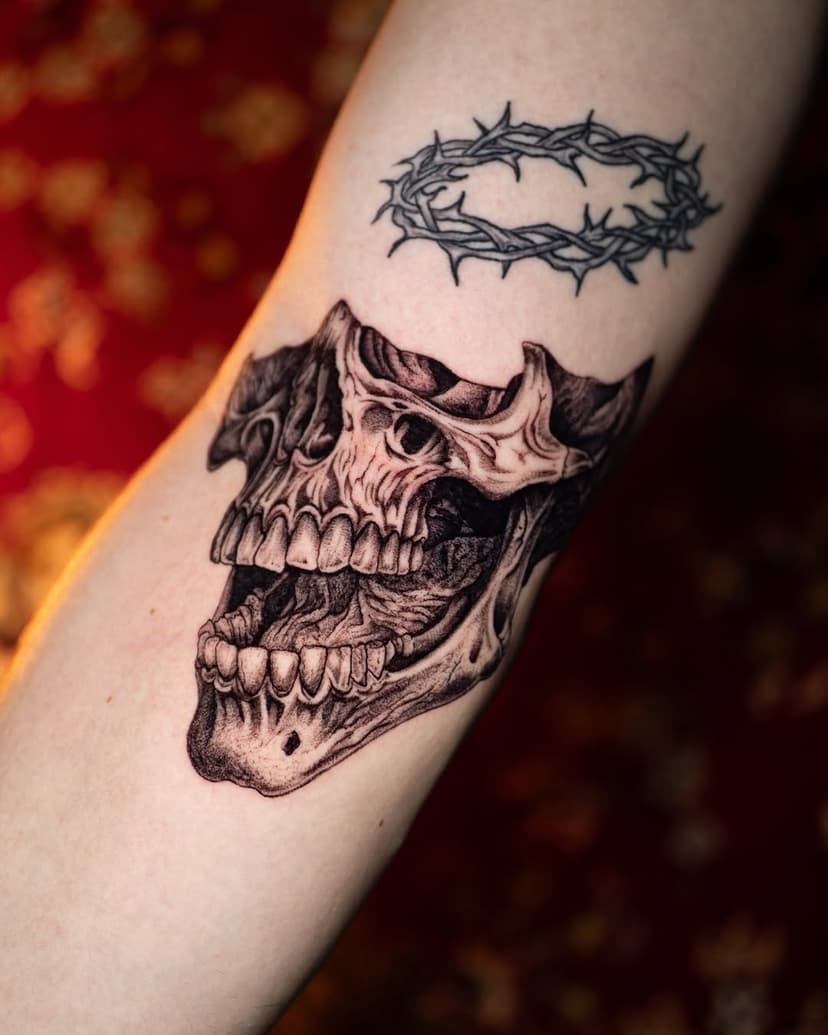 Tatouage de NAZLO TATTOO