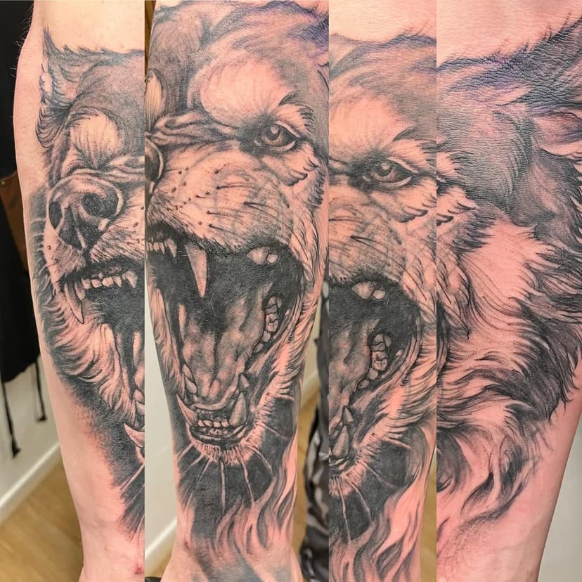 Tatouage de Salon Lodyart Tattoo