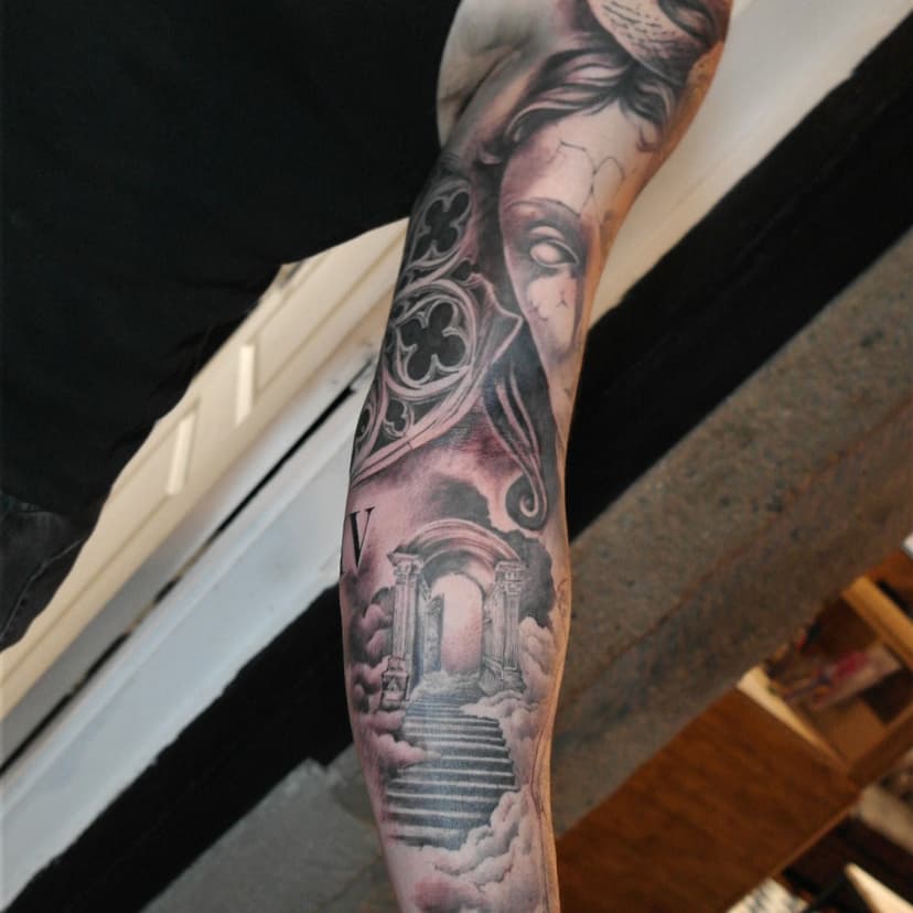 Tatouage de Studio 1976 Tattoo