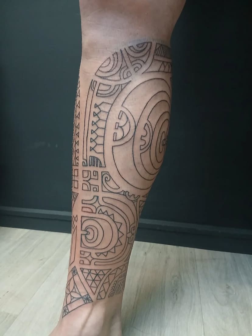 Tatouage de Tsunami Tattoo Rennes