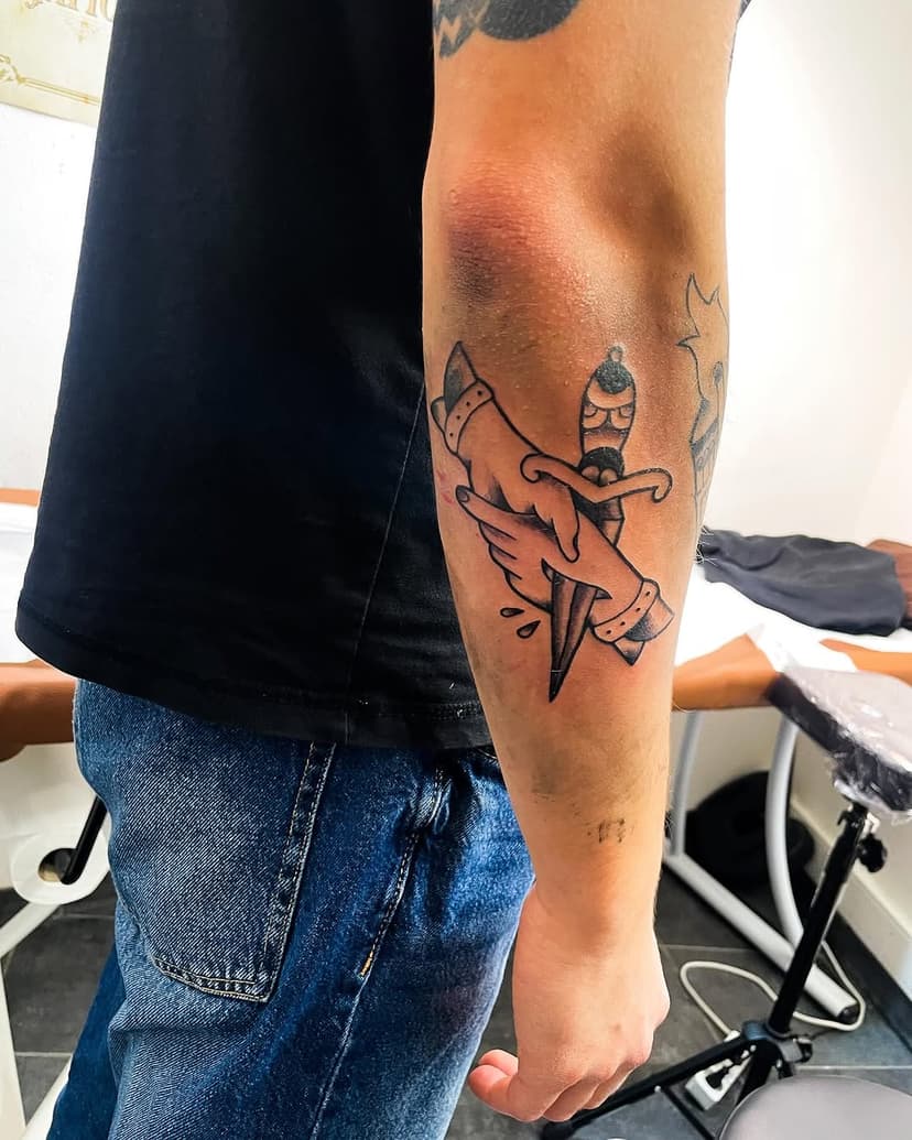 Tatouage de Yomek.tattoo